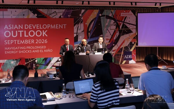 ADB raises Vietnam's 2026 growth forecast to 7.8%