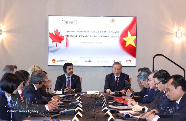 General Secretary and President To Lam attends Vietnam-Canada business roundtable