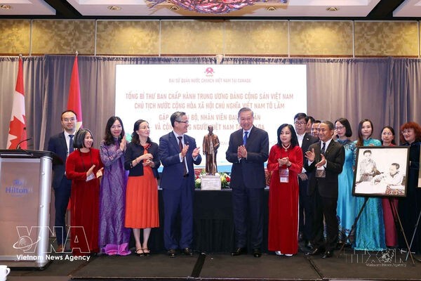Vietnamese community in Canada urged to further contribute to national development