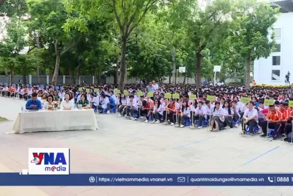 Tăng cường hướng nghiệp cho học sinh