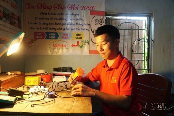 Tỏa sáng nghị lực Việt: Vượt lên chính mình, mở lối cho người cùng cảnh ngộ