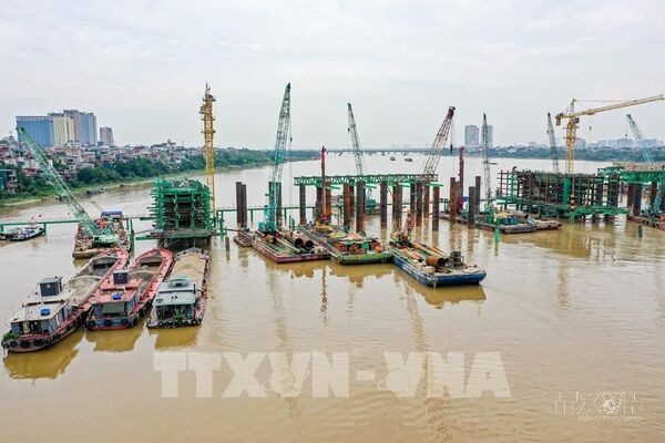Hà Nội tăng tốc thi công 7 cầu qua sông Hồng phục vụ APEC 2027
