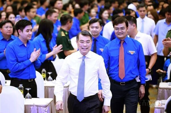 Thủ tướng đối thoại với thanh niên: Tạo cơ hội để lớp trẻ khởi nghiệp, làm chủ công nghệ