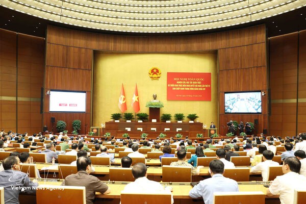 Nationwide conference disseminates resolutions from 14th Party Central Committee’s fourth plenum