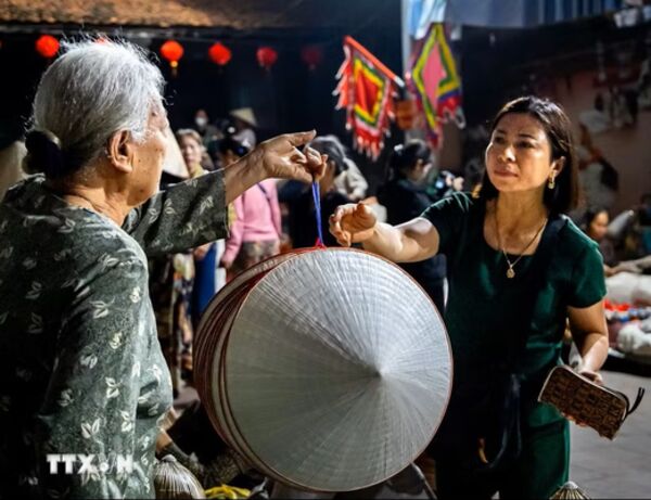 Giữ hồn cốt làng nghề trong đời sống hiện đại