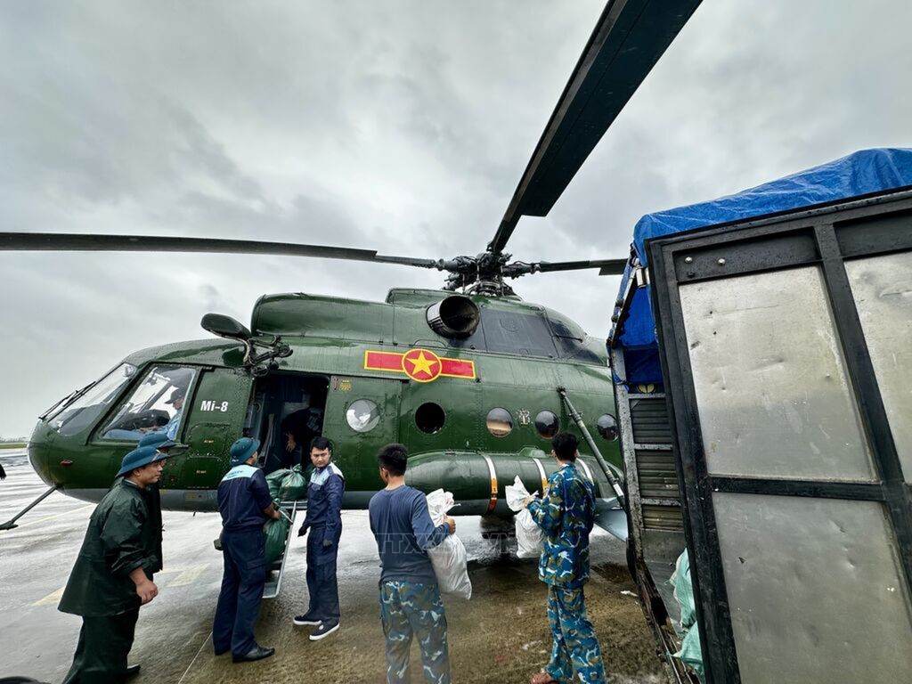 Helicopters deployed to deliver essential supplies to flood-affected areas in South Central provinces