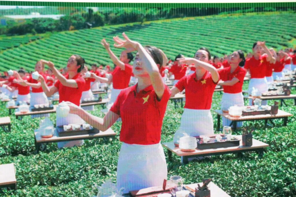 Khai mạc Lễ hội Trà quốc tế 2025 tại Lâm Đồng