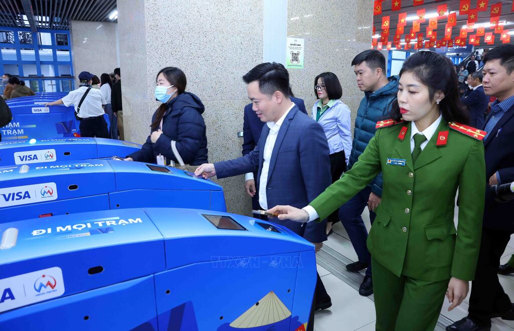 Hà Nội áp dụng hệ thống kiểm soát vé tự động ứng dụng giải pháp sinh trắc học trên tuyến đường sắt đô thị 2A Cát Linh – Hà Đông