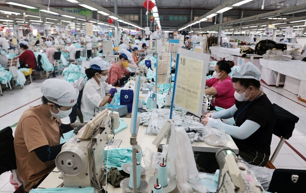 Nghị quyết 57: Tổng Công ty may Việt Tiến hướng tới “xanh hóa” sản xuất