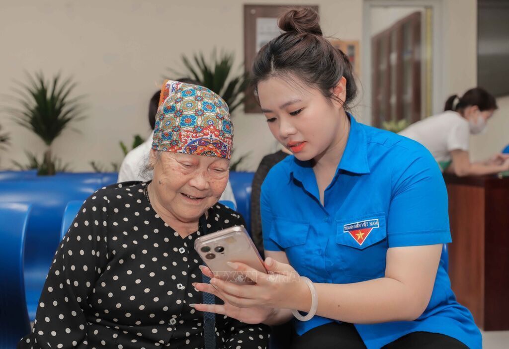 Bright spot in digital transformation – bringing technology to every doorstep, reaching every heart