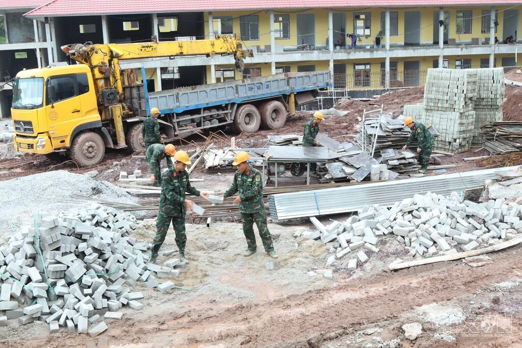 Lạng Sơn đẩy nhanh tiến độ xây dựng trường phổ thông nội trú liên cấp các xã biên giới