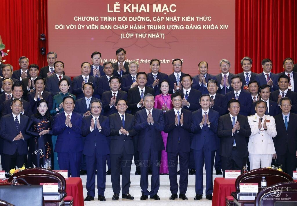 Tổng Bí thư, Chủ tịch nước dự khai mạc Chương trình bồi dưỡng, cập nhật kiến thức đối với Ủy viên Trung ương Đảng khóa XIV