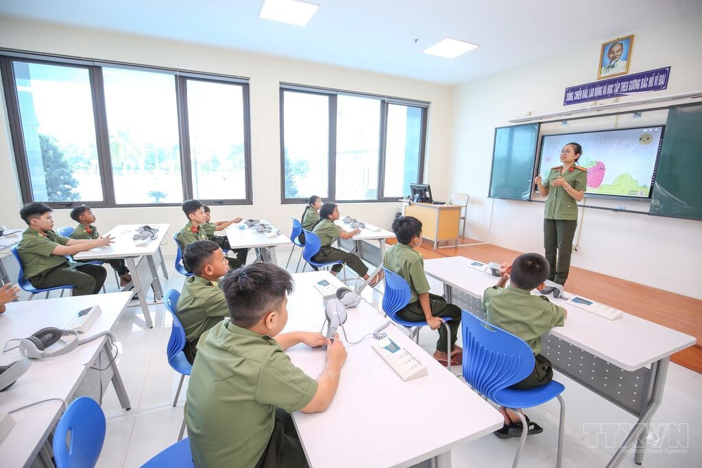 Trường Văn hóa Công an nhân dân IV - nơi những ước mơ được chắp cánh