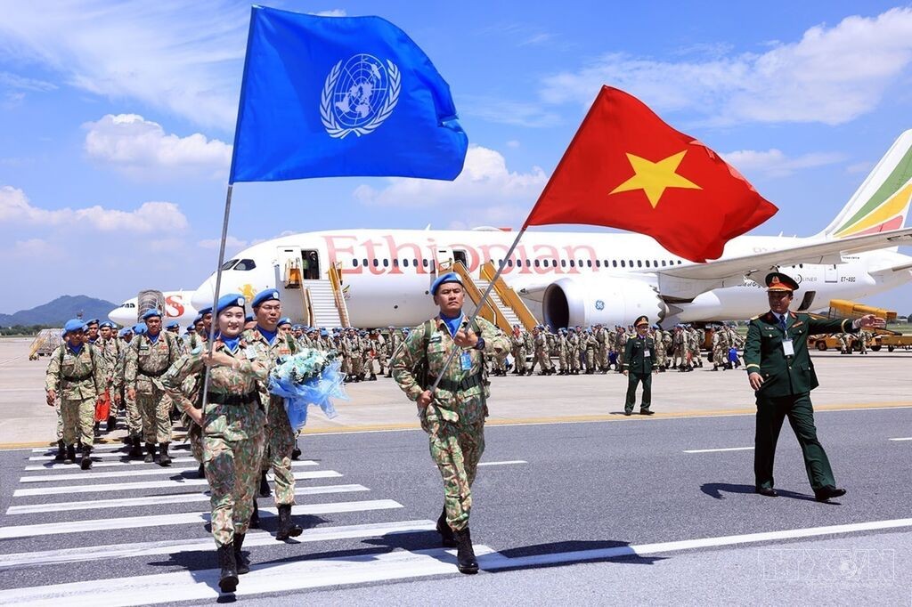 Lễ đón Đội Công binh số 4 hoàn thành nhiệm vụ gìn giữ hòa bình LHQ trở về